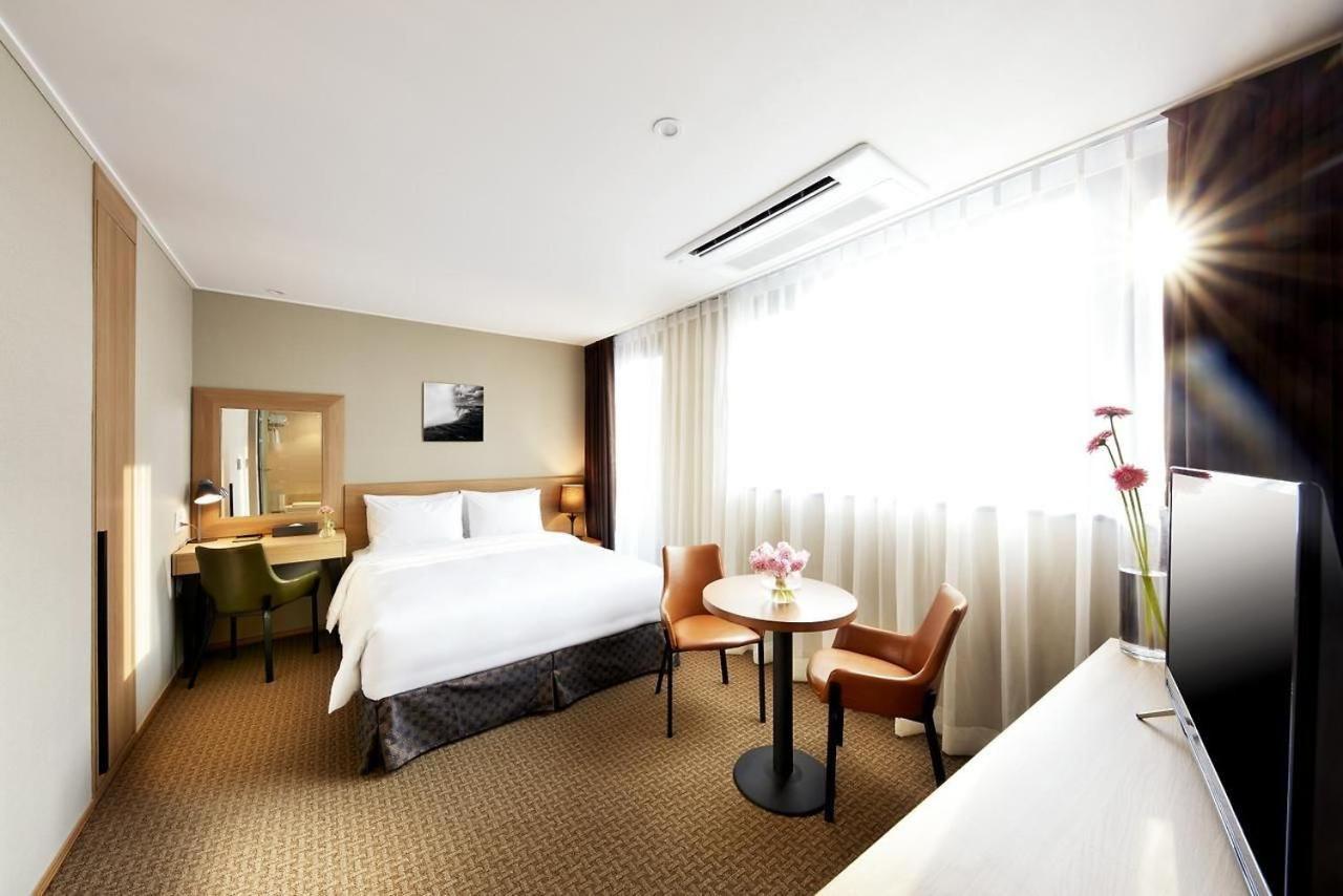 Golden Harbor Hotel Pyeongtaek Exterior foto
